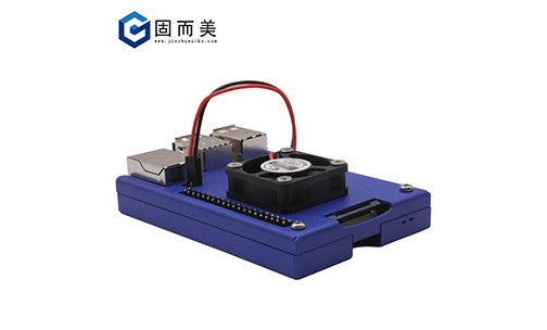 樹莓派——非常酷的微型小電腦，支持按需定制金屬外殼！